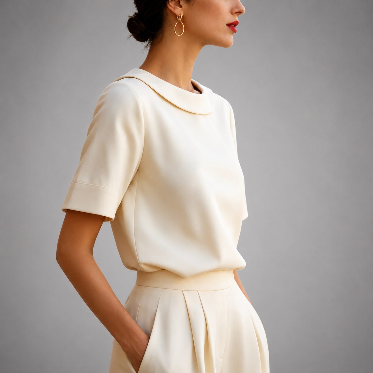 Elegant Round Neck Blouse