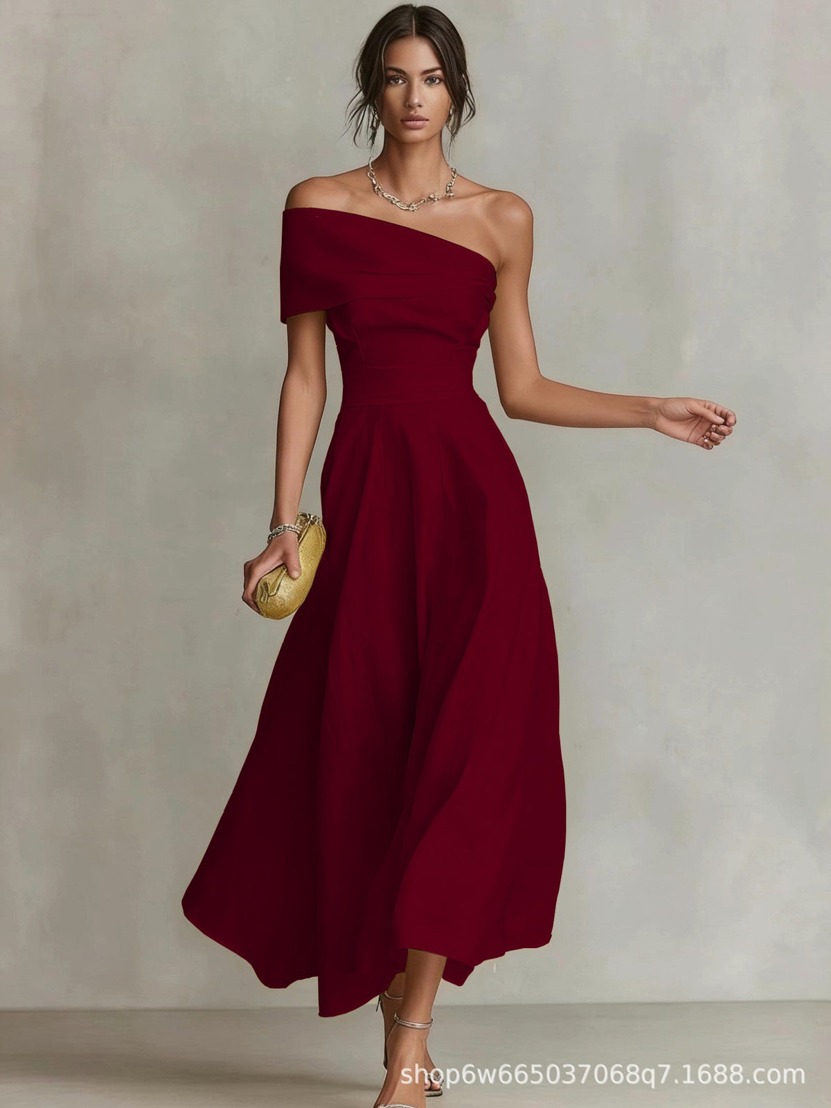 Chic Maxi-Length Dress