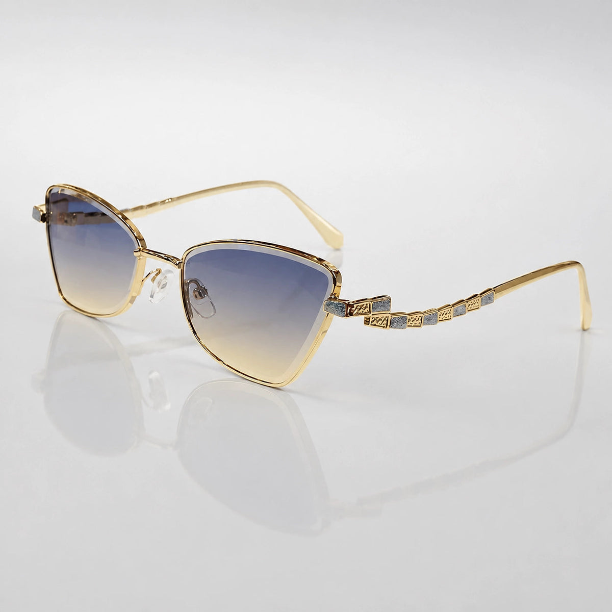 Chic Cat Eye Sunglasses