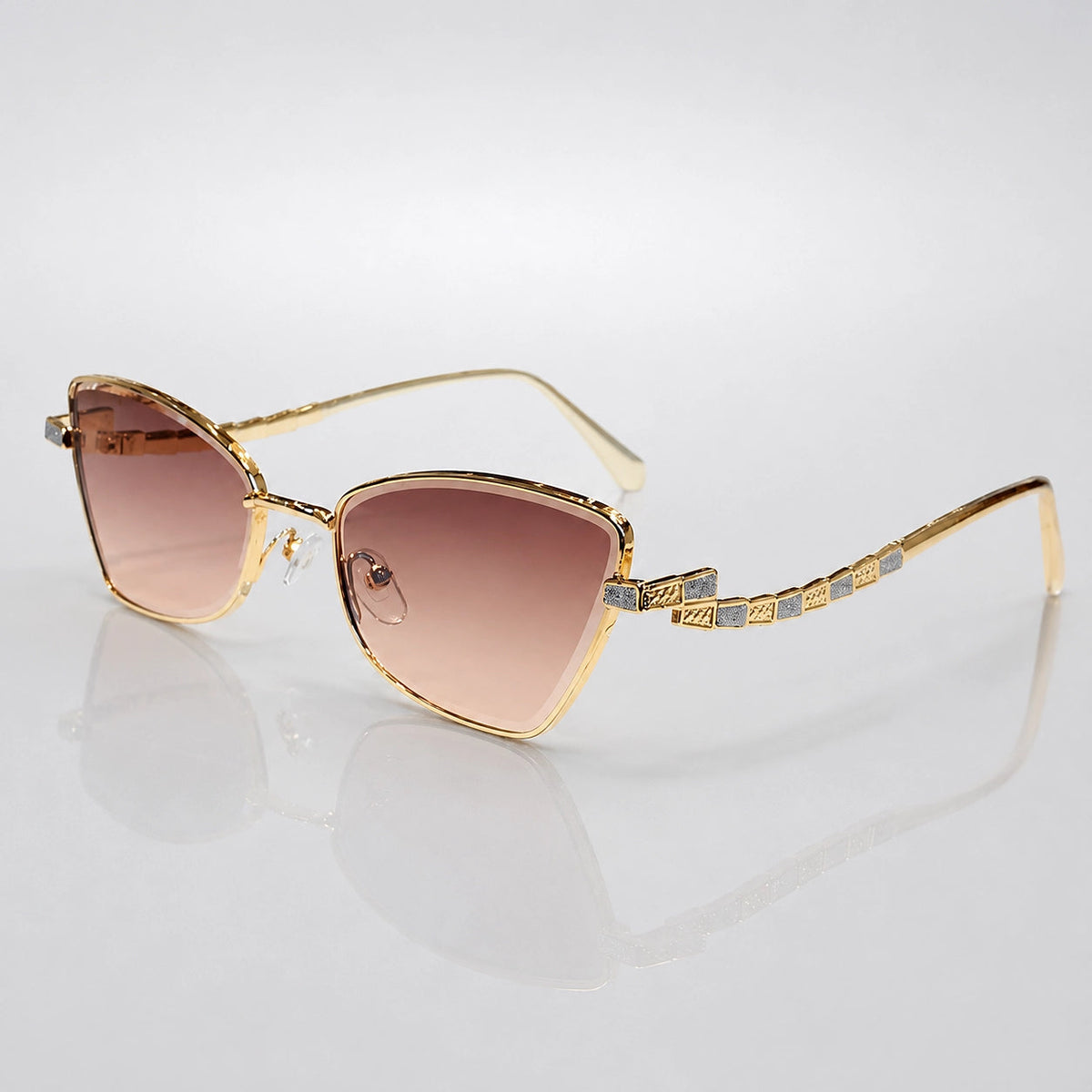 Chic Cat Eye Sunglasses